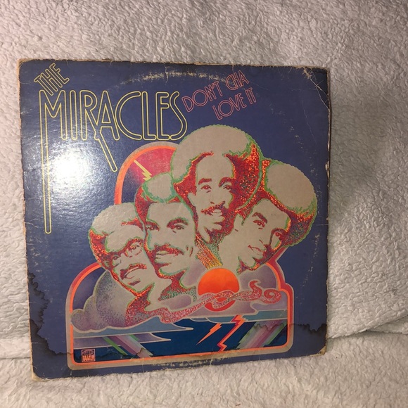 Cd records - Picture 2 of 5